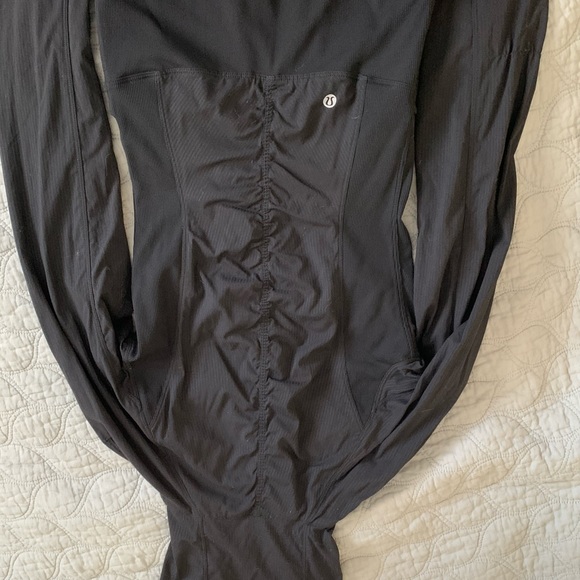 Lululemon in flux sweater/jacket - Picture 3 of 4